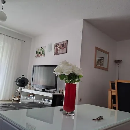 Kristo Appartement *